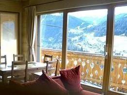 Chalet Rose Et Chardon