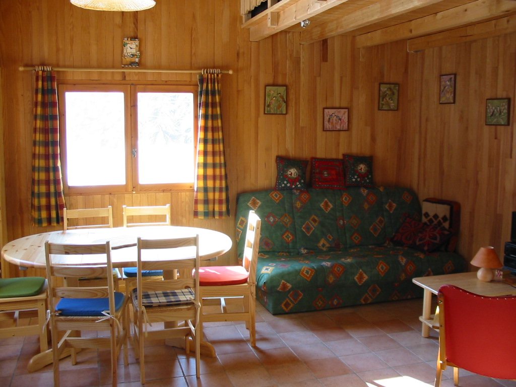 Chalet Sous Le Rocher